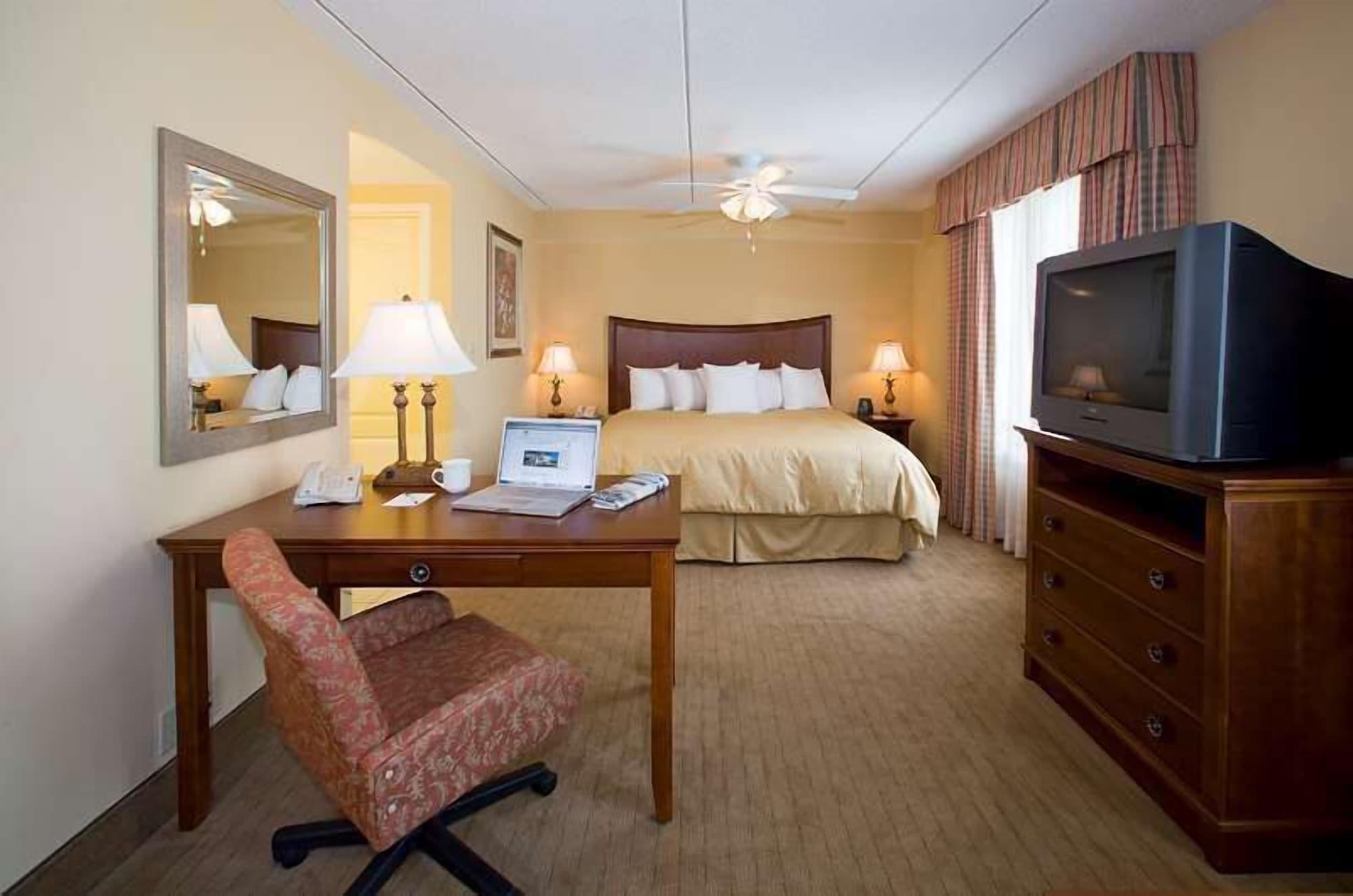 Homewood Suites By Hilton Chesapeake - Greenbrier Eksteriør bilde