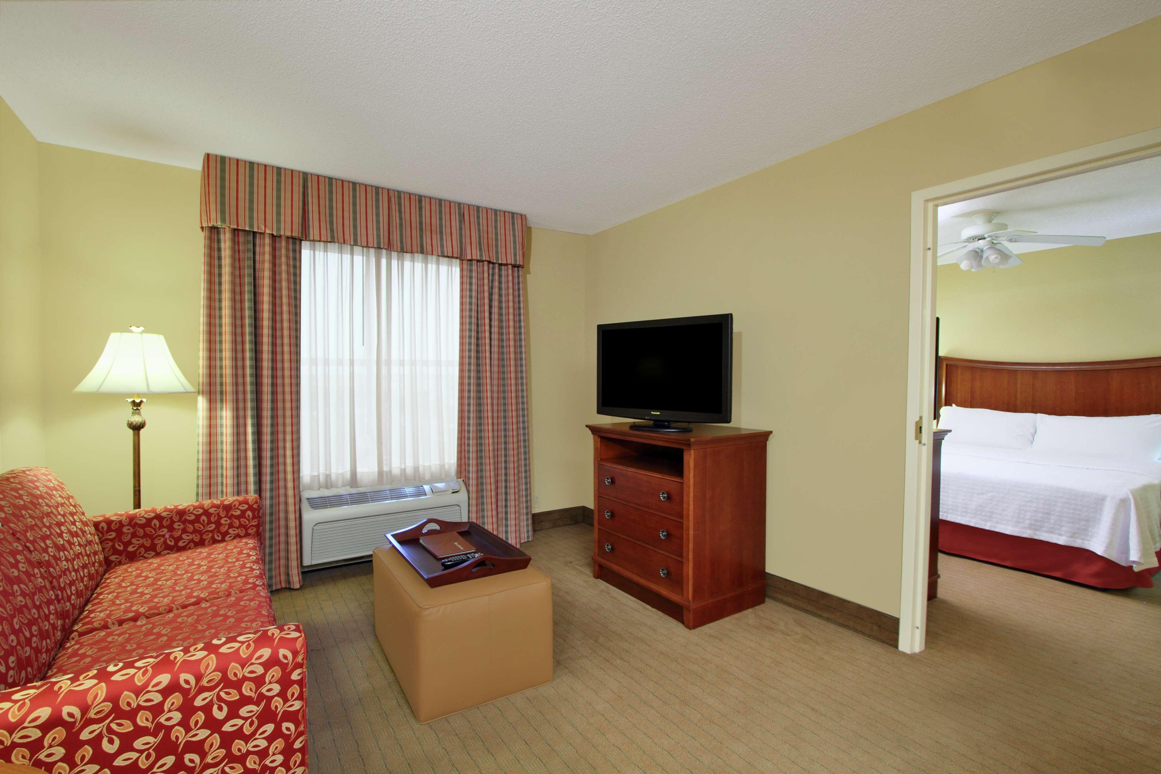 Homewood Suites By Hilton Chesapeake - Greenbrier Eksteriør bilde