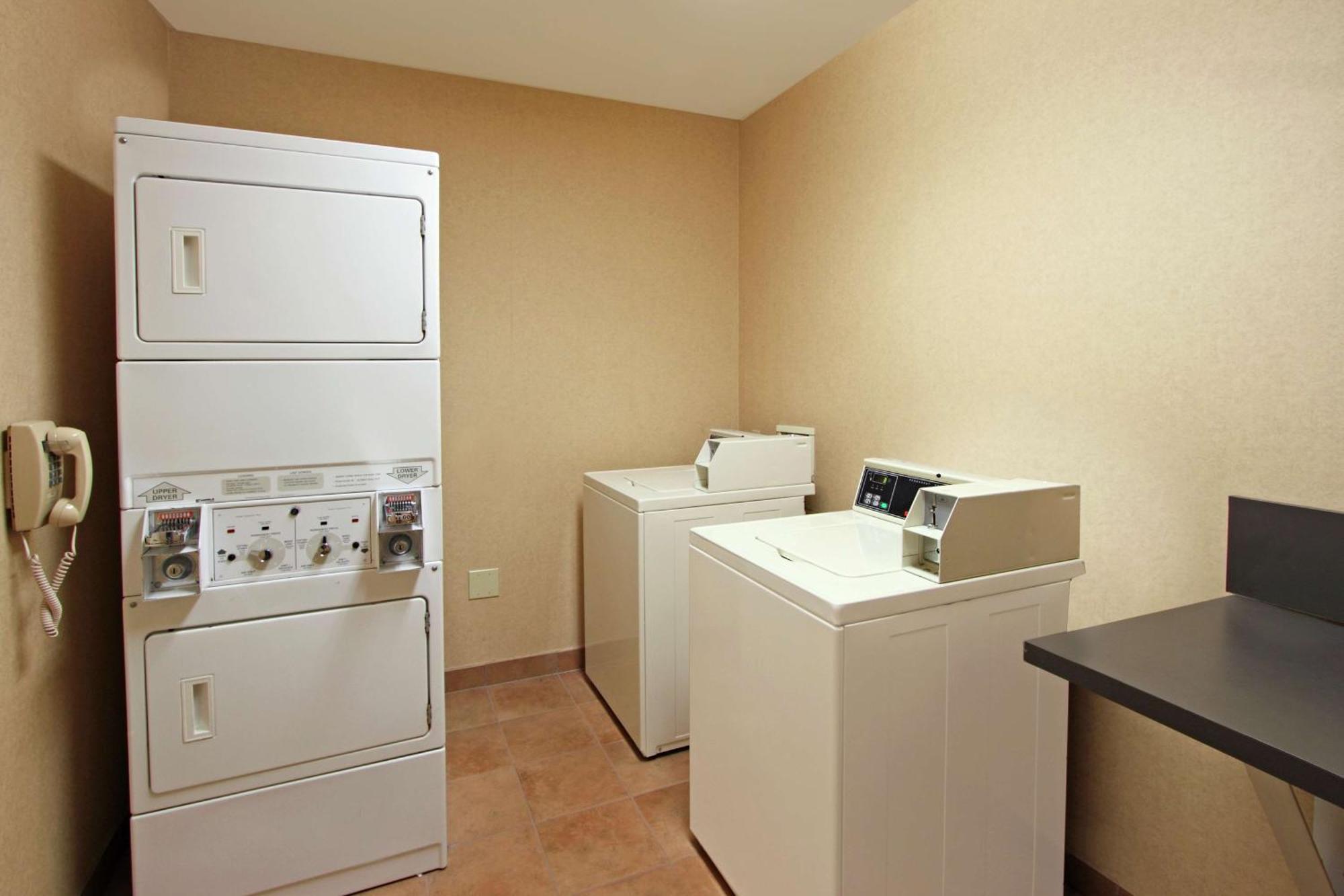Homewood Suites By Hilton Chesapeake - Greenbrier Eksteriør bilde
