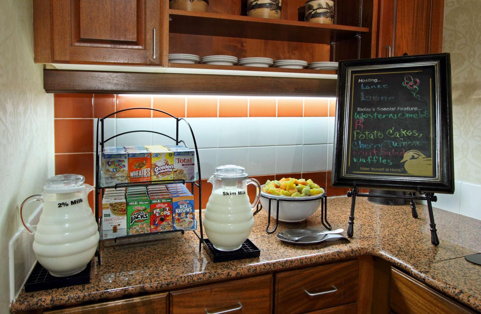 Homewood Suites By Hilton Chesapeake - Greenbrier Eksteriør bilde